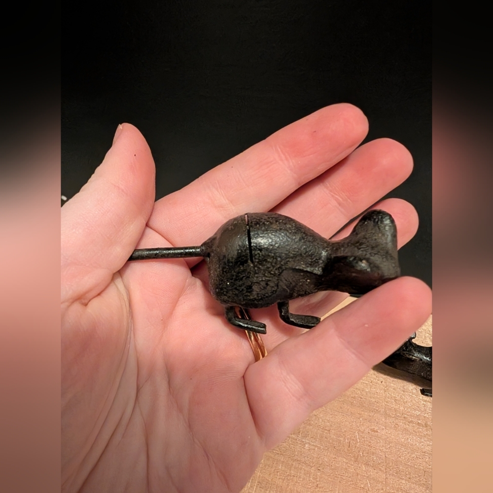 Cast Iron Mice Card Holders - Picture 3 of 6